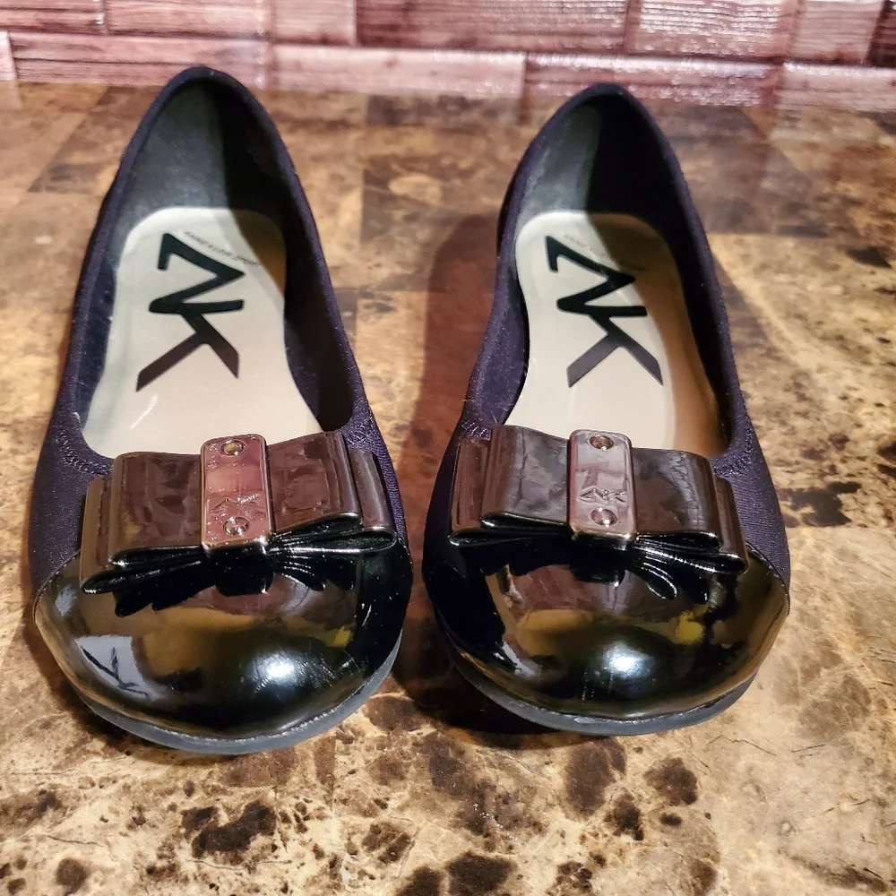 Anne Klein AKARICIA  Women's Shoes Size 8M US Black Ballet Flat - Picture 3 of 10